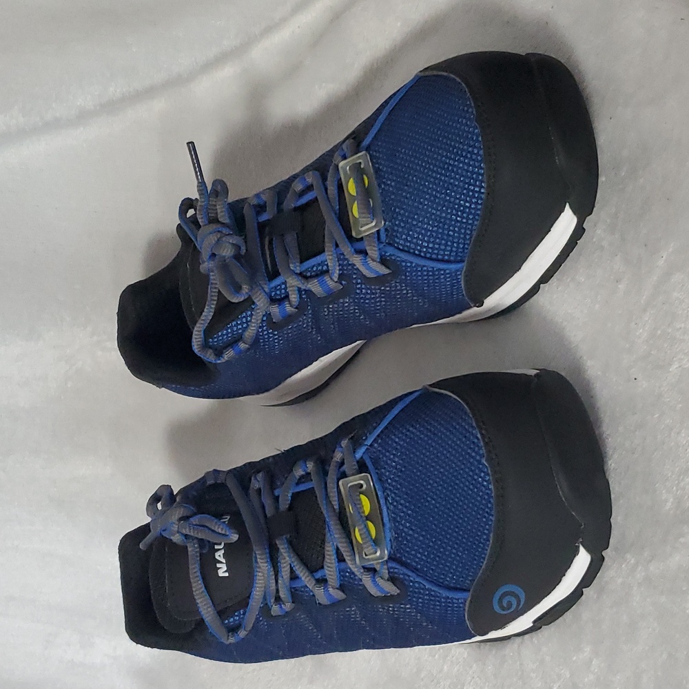 Nautilus Safty Steel Toe Slip Resistant Oil Resistant Work Shoe Size 6.5